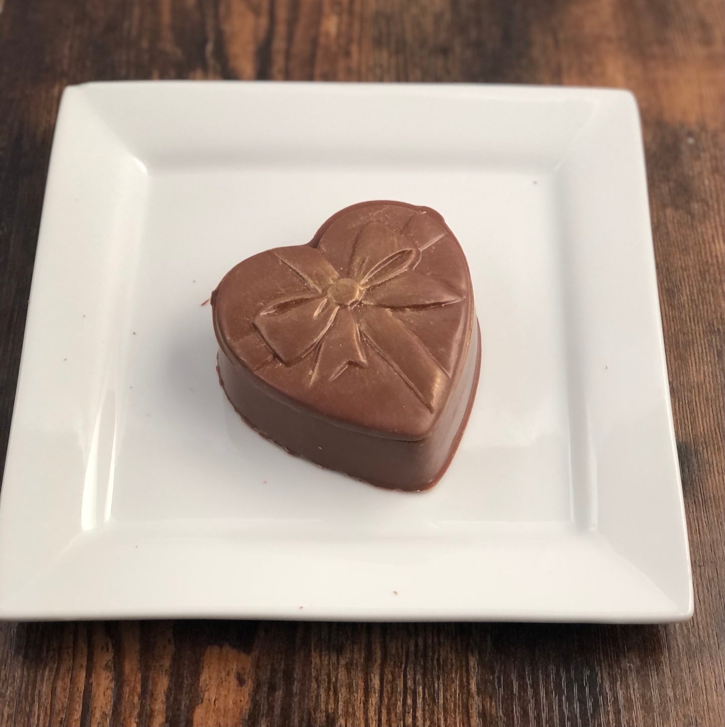 Mona's Chocolate Heart Edible Trinket Box